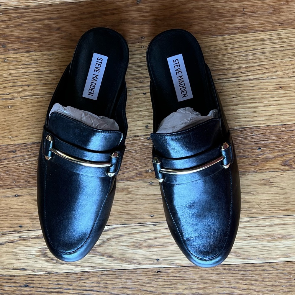 NWT** Steve Madden Kera leather slides. 9.5